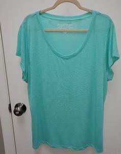 Derek Heart Scoop Neck Tshirt